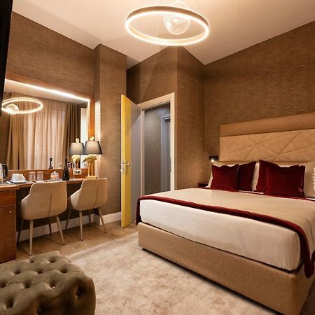 Royal Rooms Corso Рим Екстер'єр фото