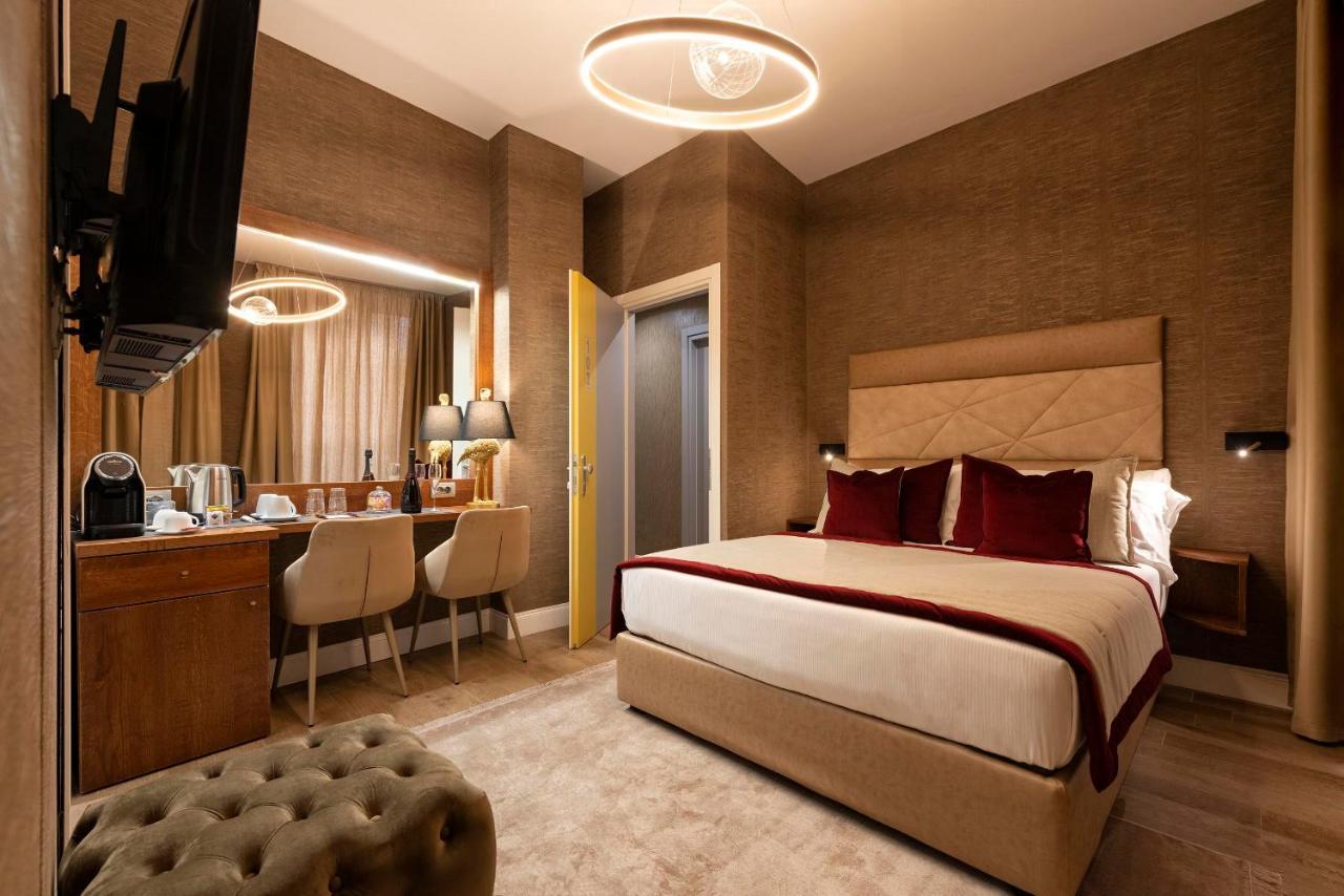Royal Rooms Corso Рим Екстер'єр фото