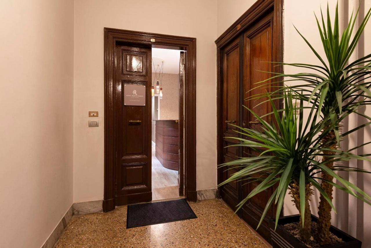 Royal Rooms Corso Рим Екстер'єр фото